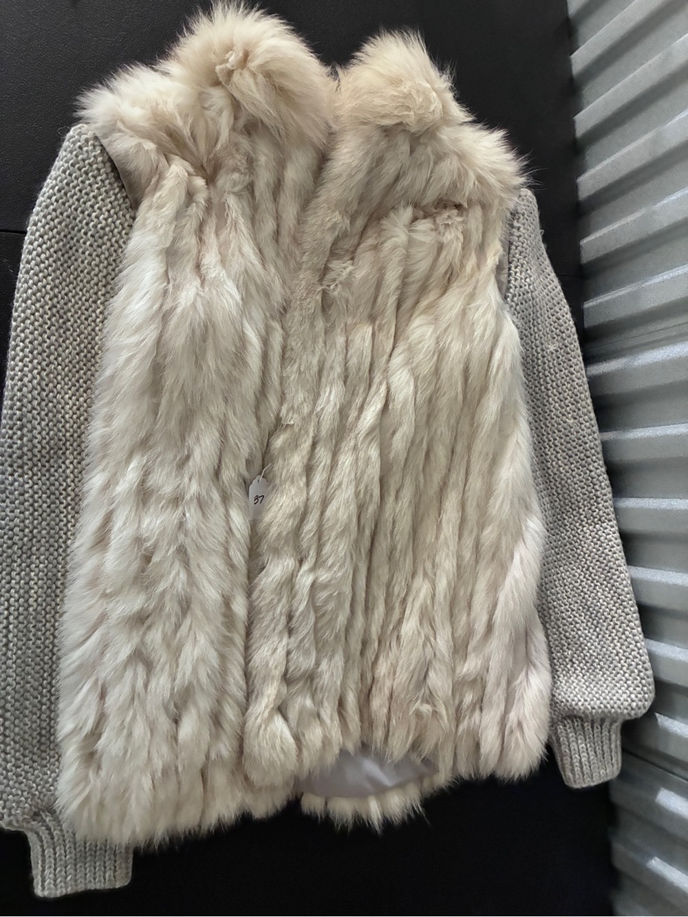 Cream Saga Fur Fox Sweater/Jacket